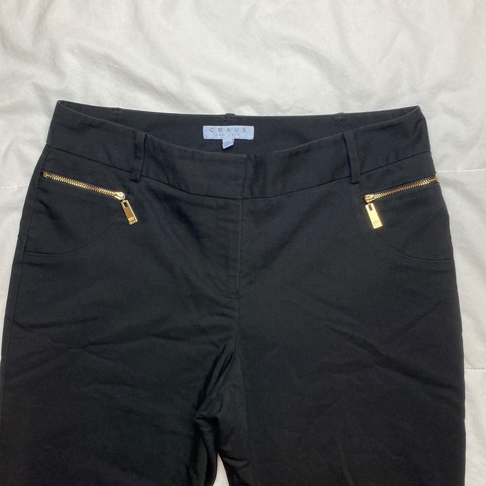 Black crop pants